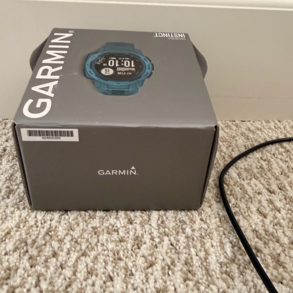 Garmin Instinct GPS Smartwatch - Picture 5 of 8